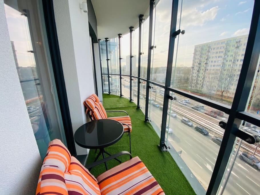 Gustowny Apartament Na Woli Varsovia Exterior foto